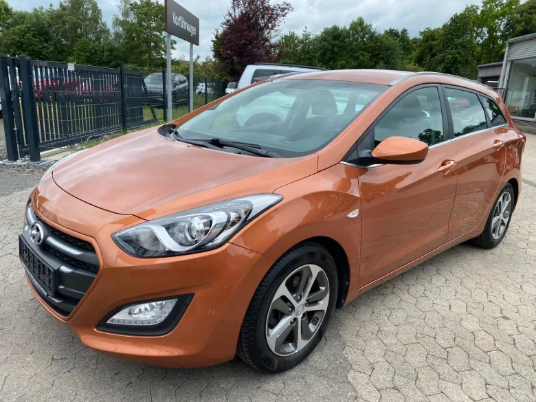 HYUNDAI i30  Kombi 1.4 Trend Vorschau Bild