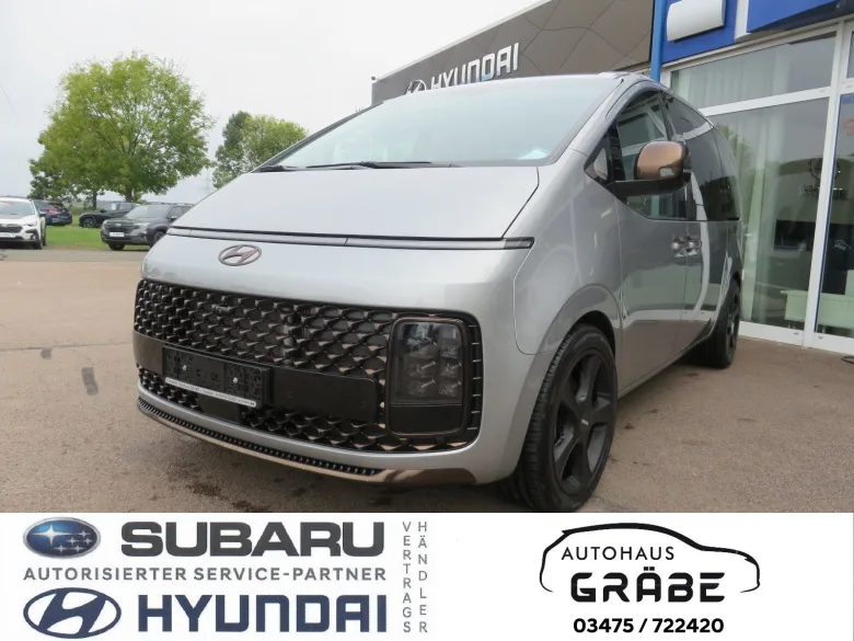 HYUNDAI Staria  2.2CRDI Signature 2WD Vorschau Bild