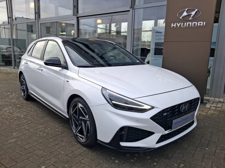HYUNDAI i30 FL 1.5 T-GDI 48V N LINE Sitz-Pak.PD.Navi.All Vorschau Bild