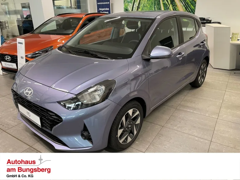 HYUNDAI i10  1.0 TREND Komfortpkt. KlimaAuto SHZ RFK Navi Vorschau Bild