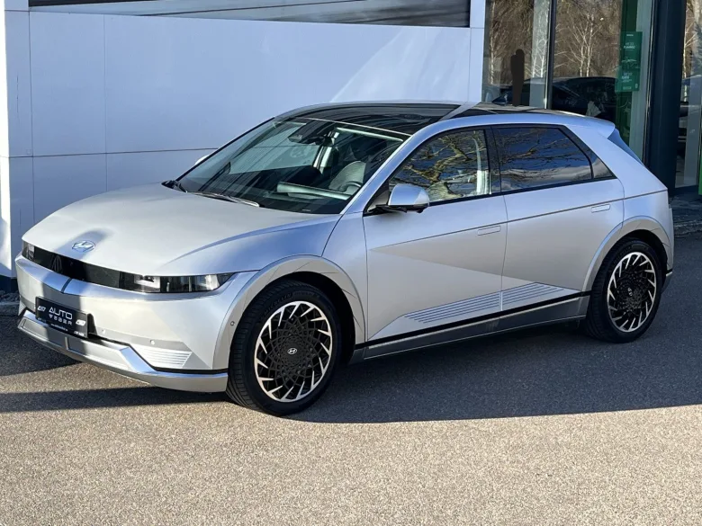 HYUNDAI IONIQ 5  Uniq EV 4WD Solardach BOSE LED Vorschau Bild
