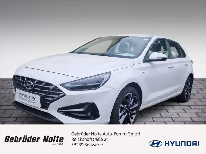 HYUNDAI i30  1.5 T-GDI 48V iMT TREND SHZ NAVI FACEL. LED Vorschau Bild