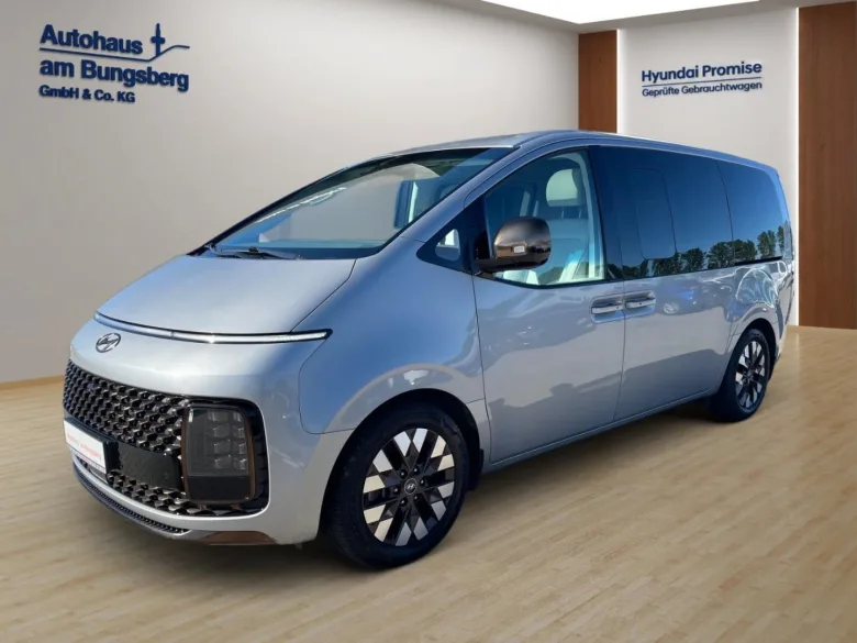 HYUNDAI Staria  2.2 CRDi 4WD Signature 7-Sitzer AHK SD Vorschau Bild