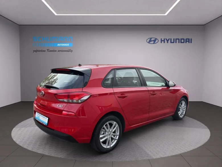 HYUNDAI i30  1,0 T-GDi Select Klima Garantie Vorschau Bild