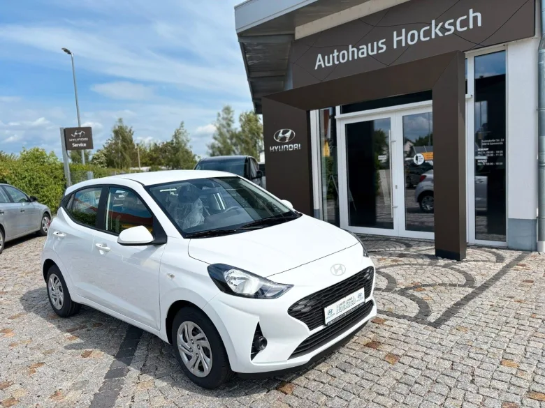 HYUNDAI i10  Select*Navi*Klima*PDC*KAM* Vorschau Bild