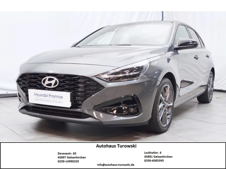 HYUNDAI i30 Advantage Navi Allwetterreifen PDC 1.Hand Vorschau Bild