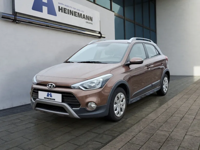 HYUNDAI i20  Active 1,4 Select 100PS -KLIMA-DACHRELING-TF Vorschau Bild