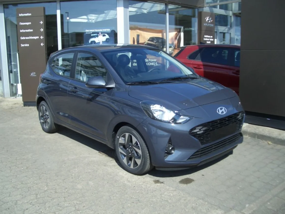 HYUNDAI i10  Facelift 1.0 AT Trend Navigation, Kamera Vorschau Bild