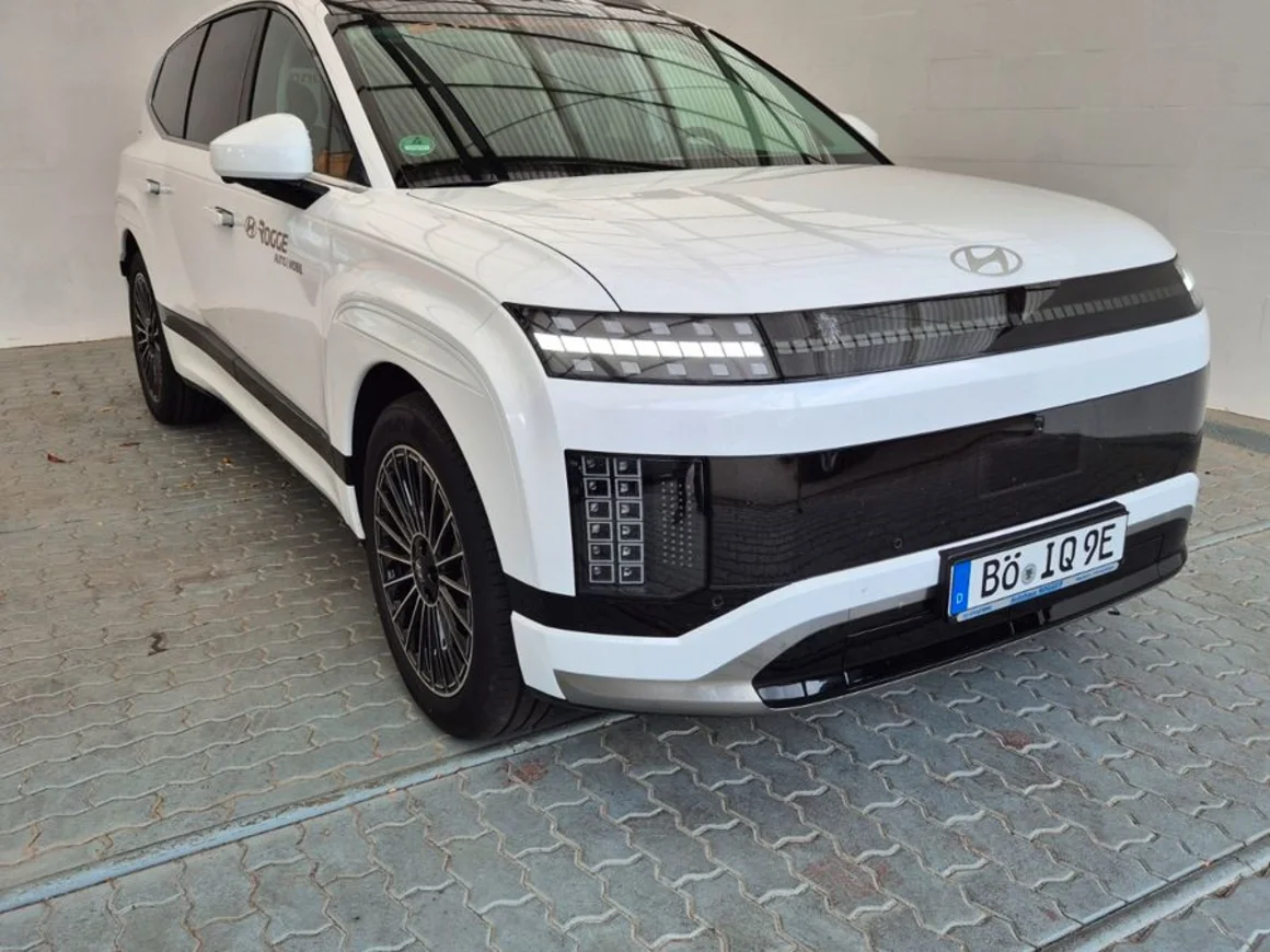 HYUNDAI IONIQ 9   110kW/h 4WD Uniq Headup Vorschau Bild
