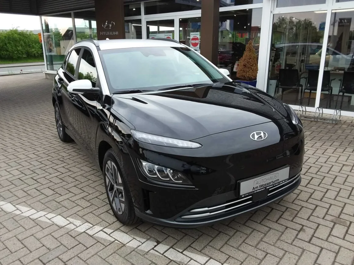 HYUNDAI Kona 100 KW Trend Navi LED Sitzheizung 11 Kw Dac Vorschau Bild