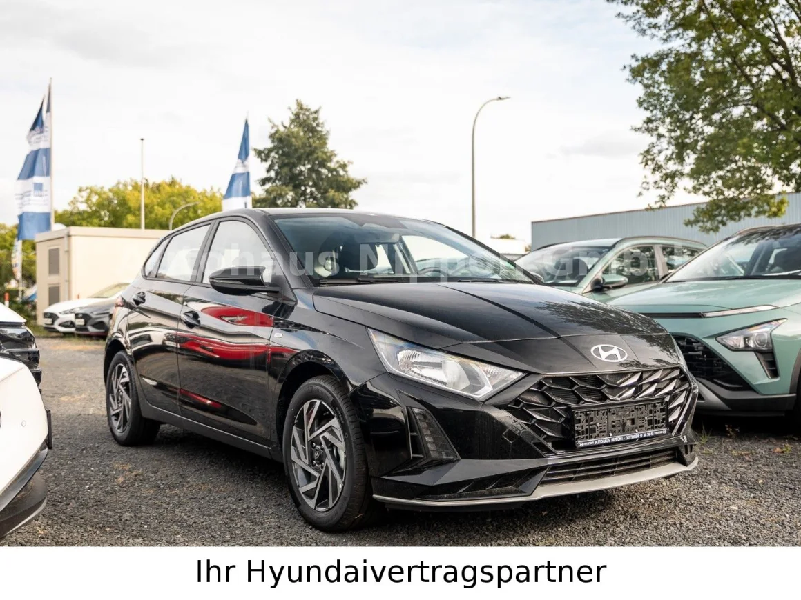 HYUNDAI i20 Trend Mild-Hybrid KOMFORT-P. Vorschau Bild