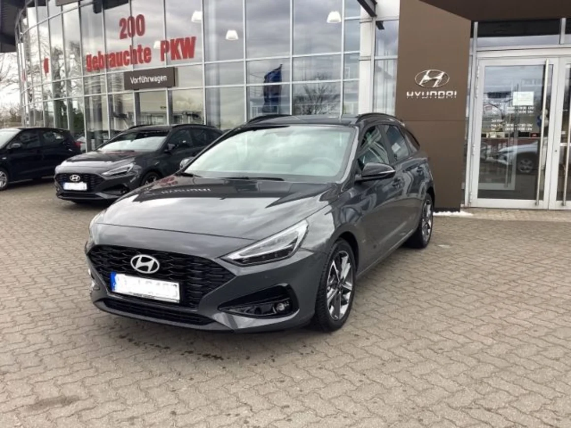 HYUNDAI i30 Kombi MY25 1.0 T-GDI (100PS) 7-DCT Advantage Vorschau Bild