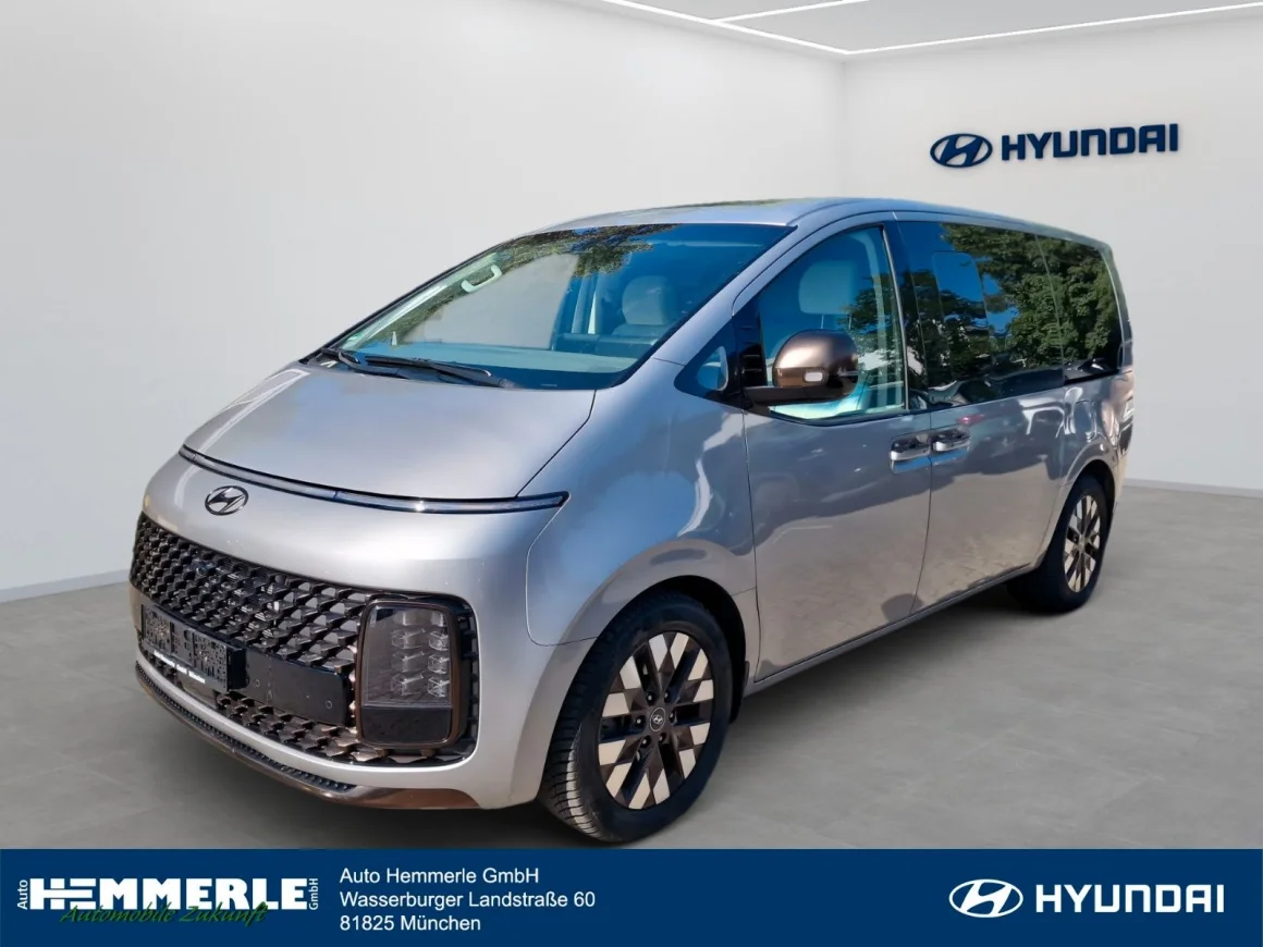 HYUNDAI Staria SIGNATURE*Sz.Bl.*PANO*elekt. Tür*BOSE*AHK Vorschau Bild