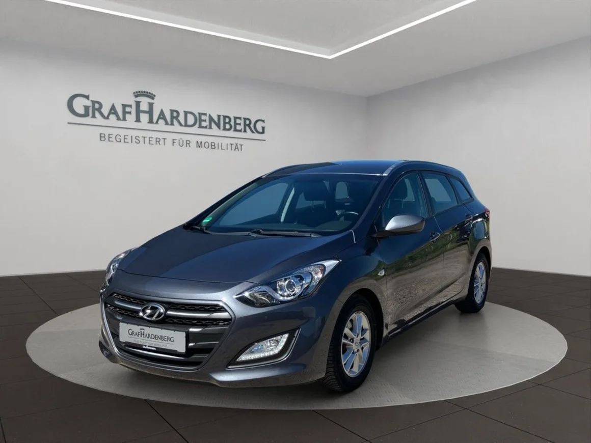 HYUNDAI i30  cw M/T blue Passion Trend Vorschau Bild