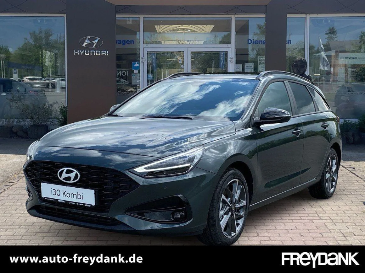 HYUNDAI i30 FL Kombi (MY25) 1.0 T-GDI (100PS) 7-DCT 2WD Vorschau Bild