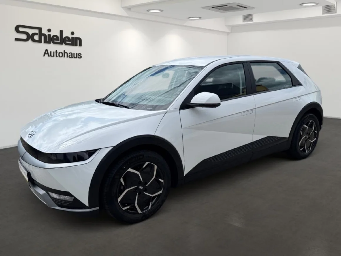 HYUNDAI IONIQ  5 72,6kWh *AHK*Wärmepumpe*NAVI*LED*SHZ* Vorschau Bild