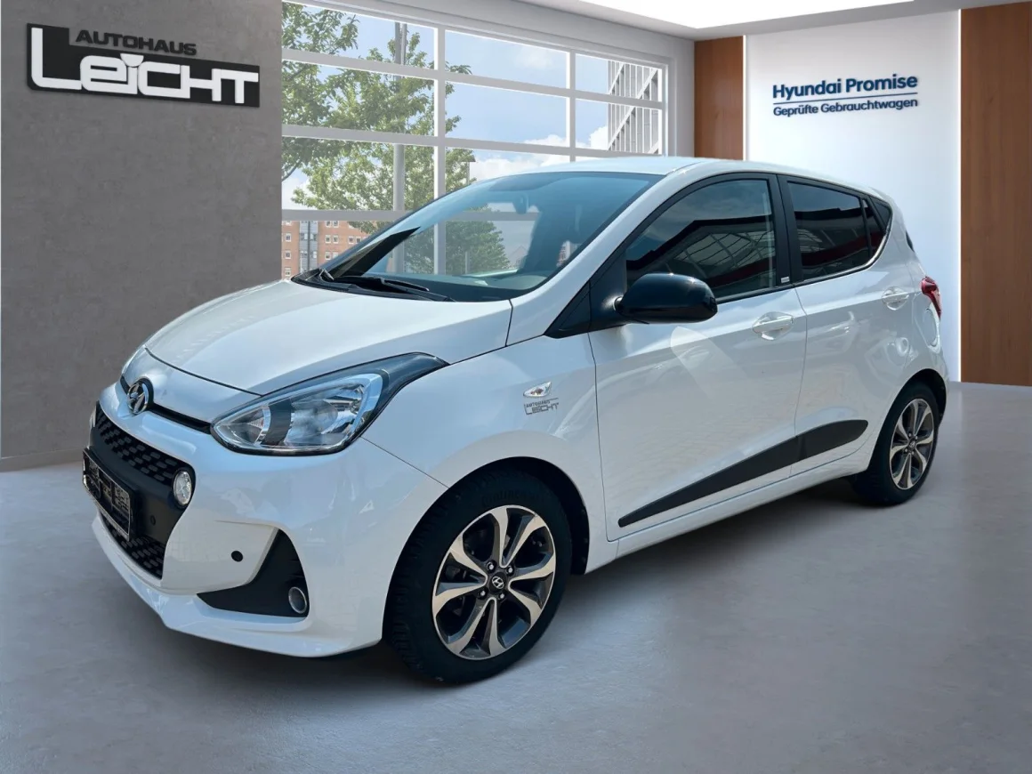 HYUNDAI i10 Passion +, 1.2, 87 PS, Navi, Klimaautomatik Vorschau Bild