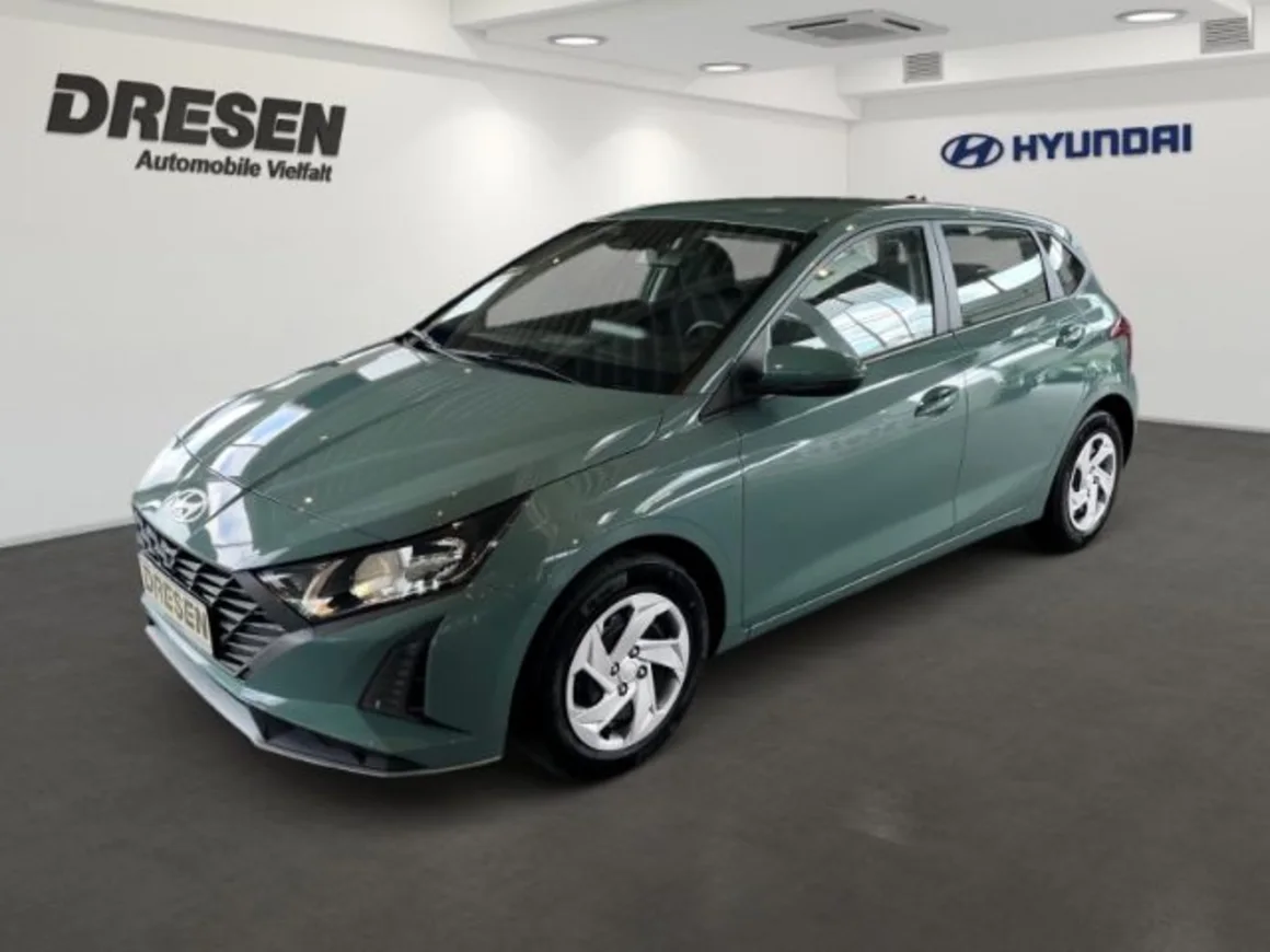 HYUNDAI i20 FL (MY25) 1.2 Benzin 2WD Select+Kamera+Navig Vorschau Bild
