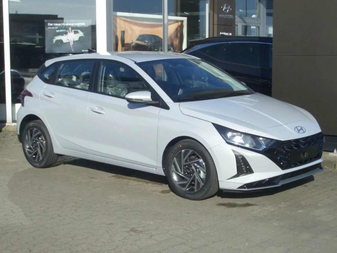 HYUNDAI i20  Facelift MJ25 1.0 DCT Trend, Bose AKTION! Vorschau Bild