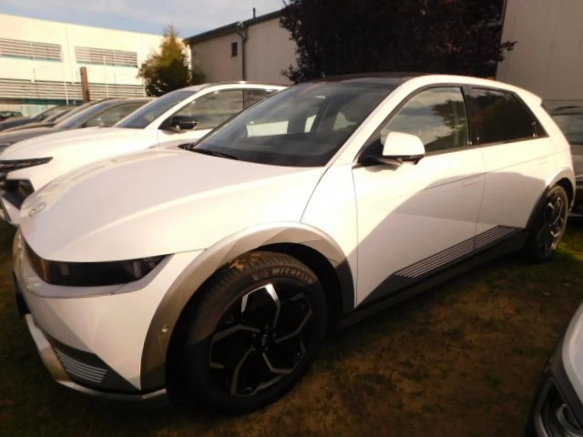 HYUNDAI IONIQ 5  UNIQ 4WD Solardach Vorschau Bild