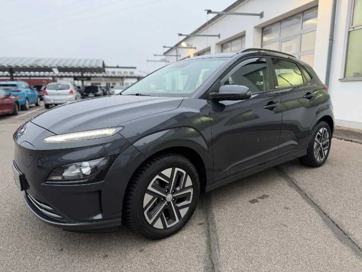HYUNDAI Kona  39kWh Select / GJR Vorschau Bild