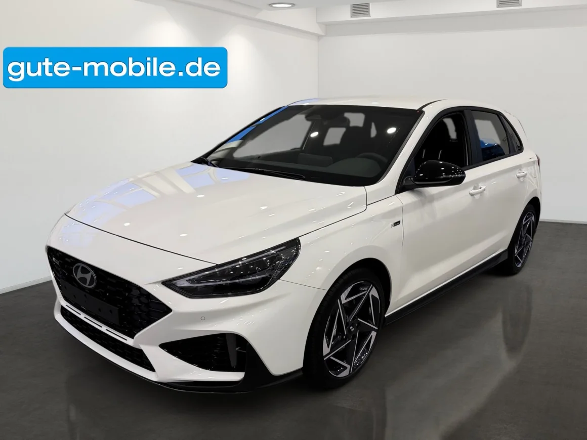 HYUNDAI i30 N-Line Automatik 140PS Sommerkracher! Vorschau Bild