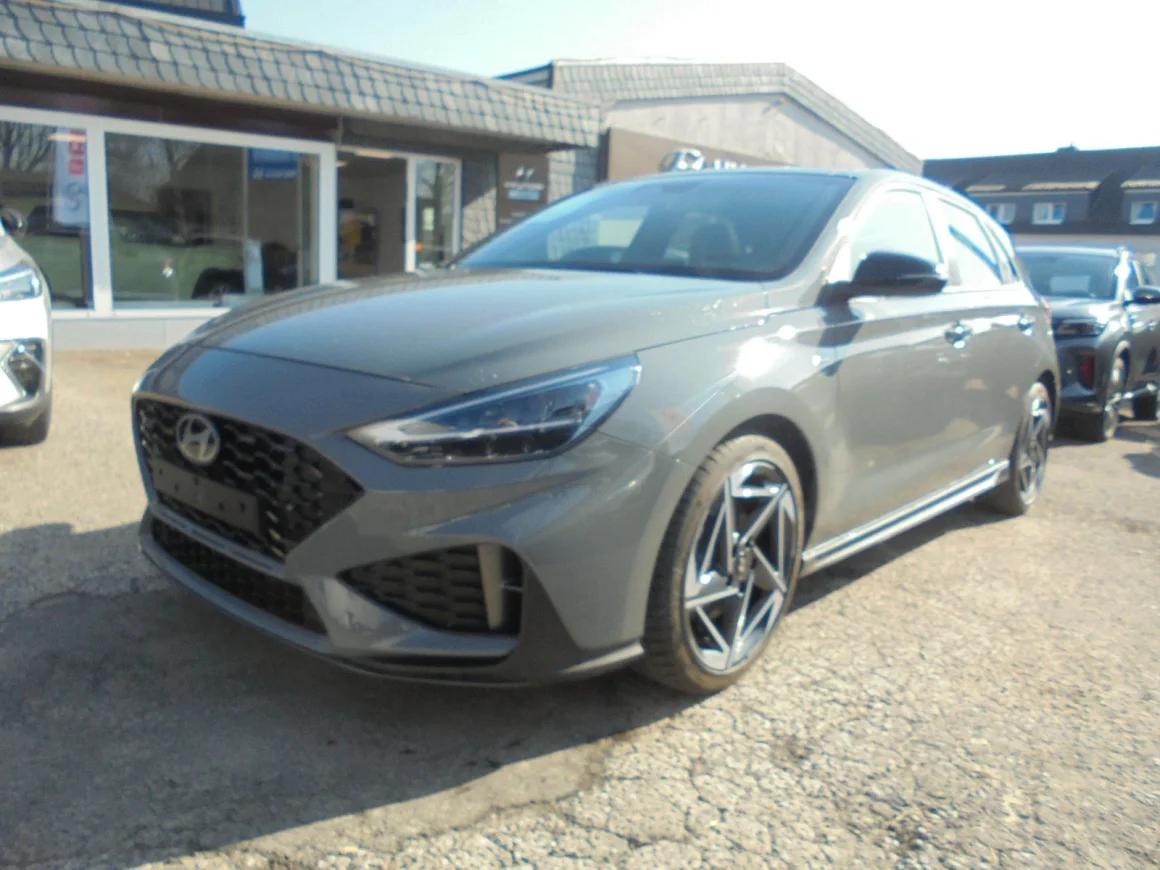 HYUNDAI i30  1.5 T-GDI N Line Sitz-Paket Panoramdach Vorschau Bild