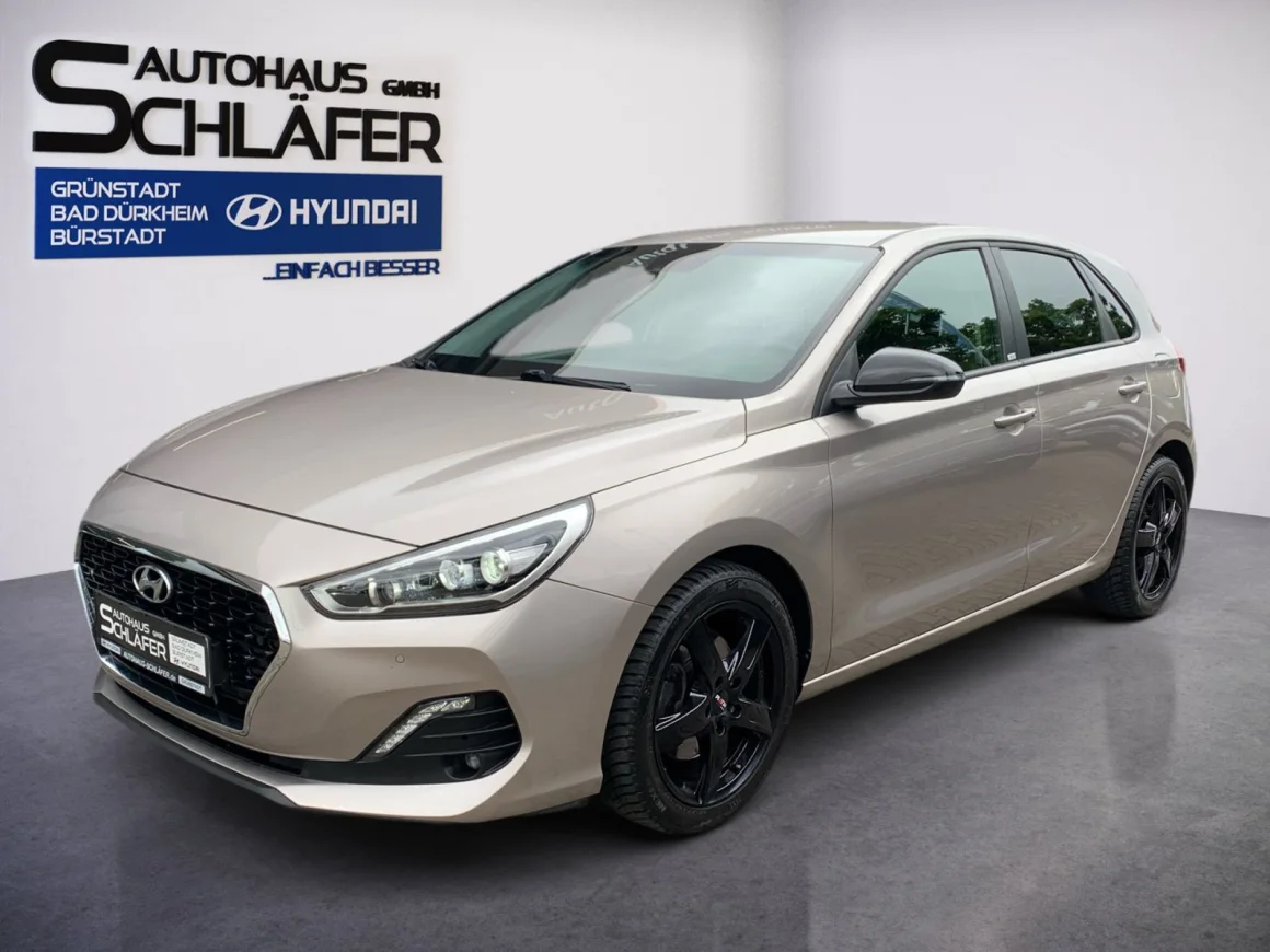 HYUNDAI i30 7-DCT 1.4 T-GDI YES! Plus Standheizung Vorschau Bild