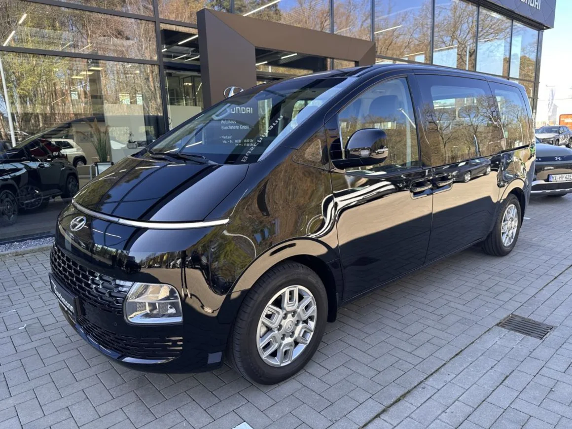 HYUNDAI Staria 2.2 CRDi Trend 9-Sitzer RFK Vorschau Bild