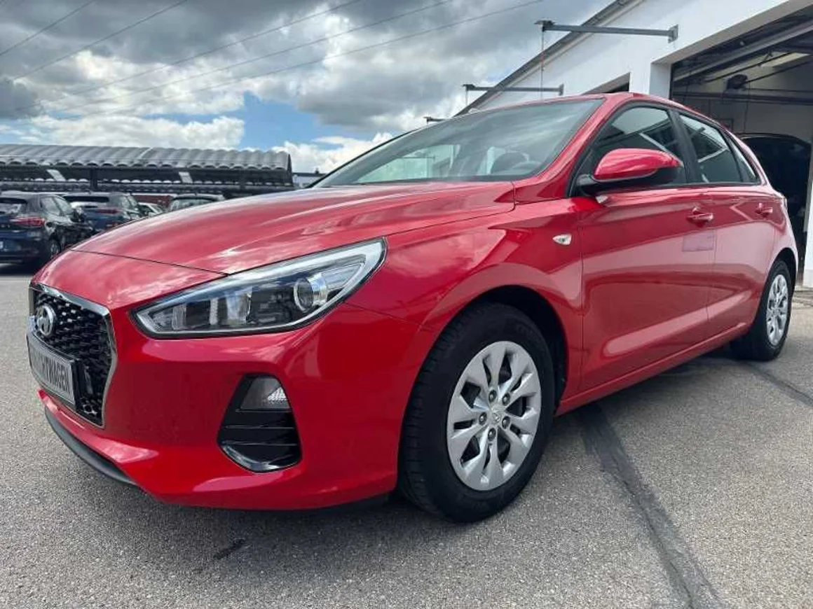 HYUNDAI i30  1.4 Pure / WR Vorschau Bild