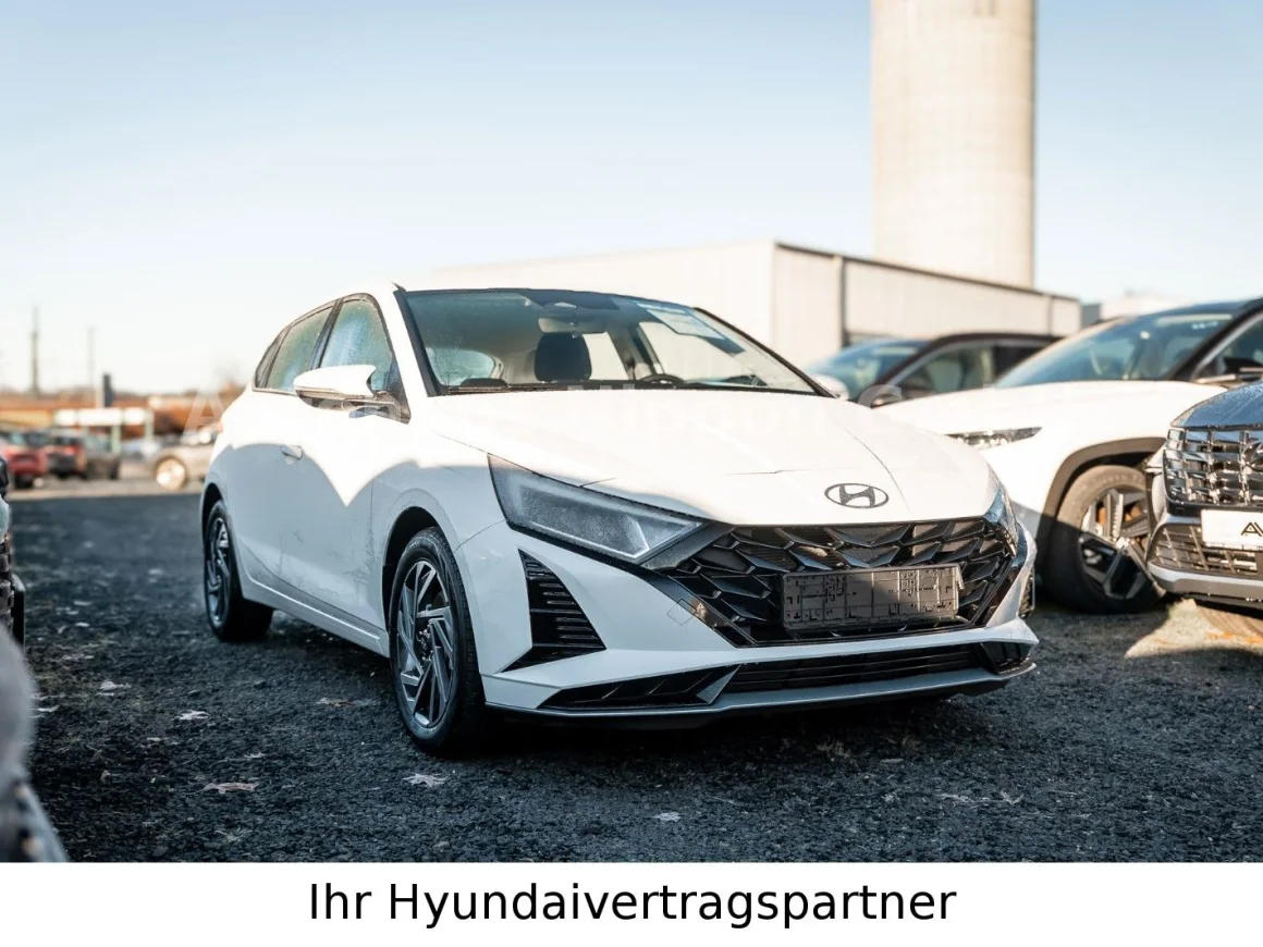 HYUNDAI i20 Trend LICHTPAKET/KOMFORTPAKET/BOSE Vorschau Bild
