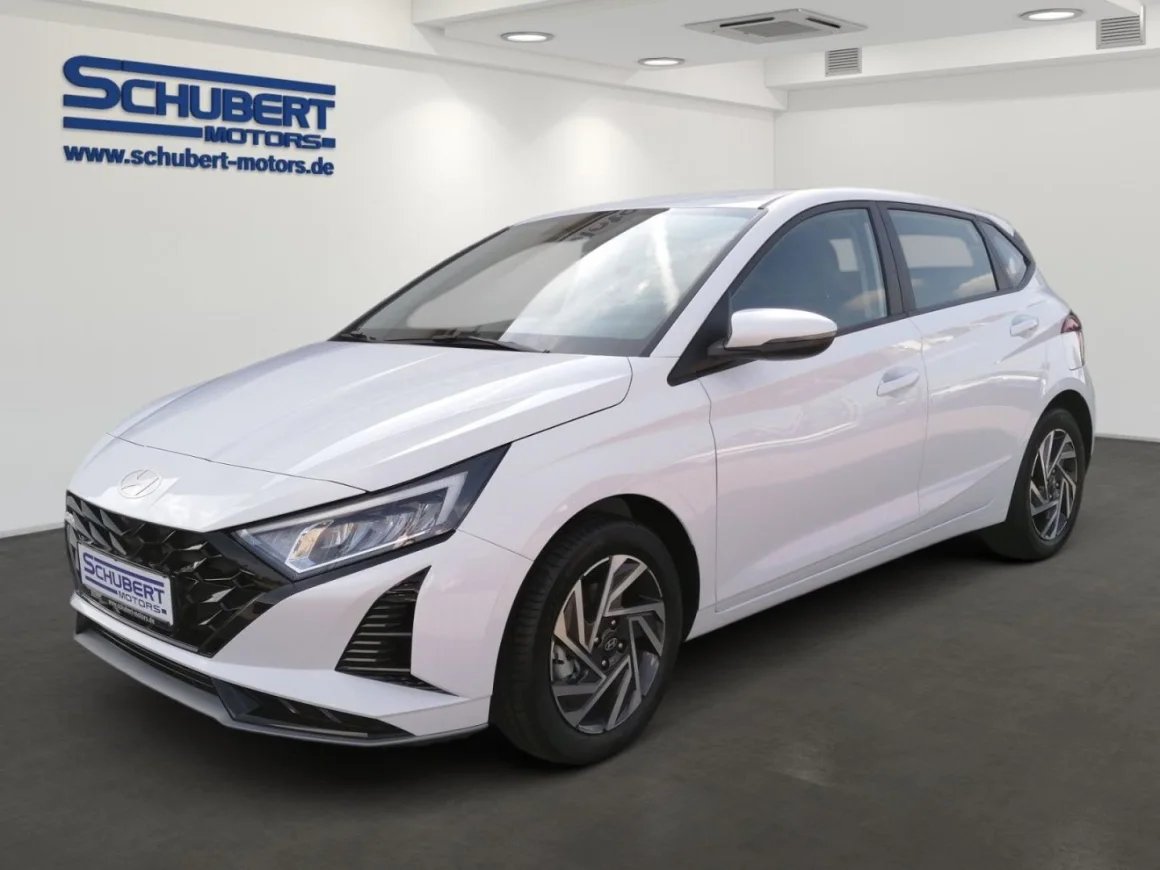 HYUNDAI i20  Trend FL *UVP 25.689€* LED NAVI KAMERA SHZ P Vorschau Bild
