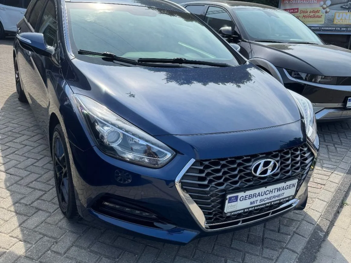 HYUNDAI i40 CW/GARANTIE Vorschau Bild