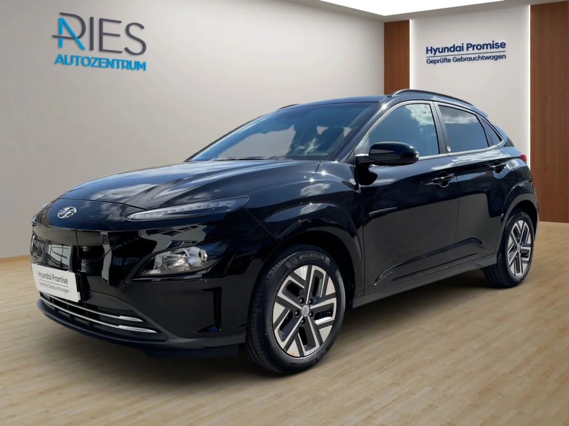 HYUNDAI Kona  Edition 30+ Elektro *KlimaA*Navi*SoundSys Vorschau Bild
