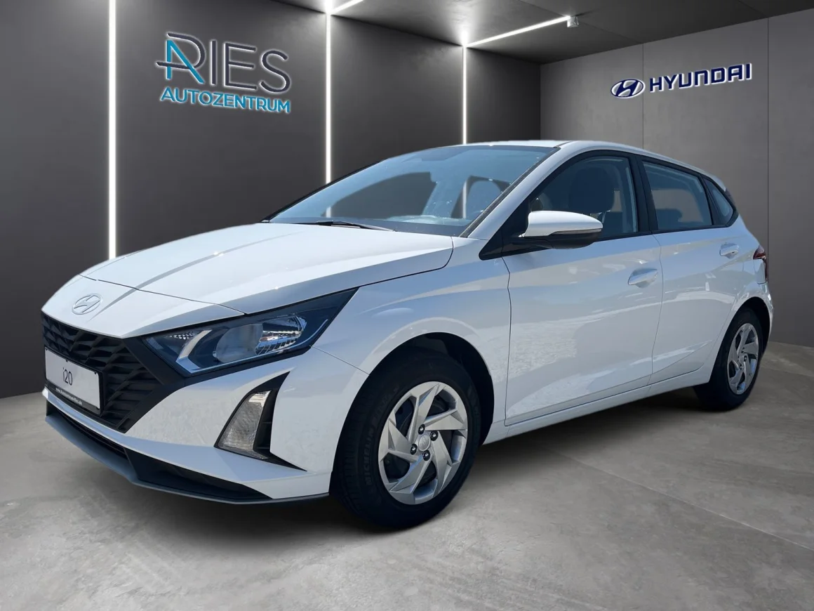 HYUNDAI i20  1.2 Select *NAVI*PDC*PDW*LKAS*LED*CARPLAY* Vorschau Bild