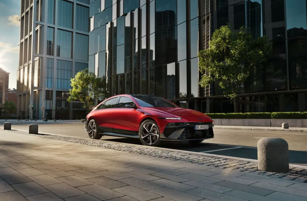IONIQ 6