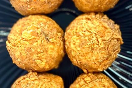 Muffin Pan 11 Hole – Hebert's Boudin & Cracklins