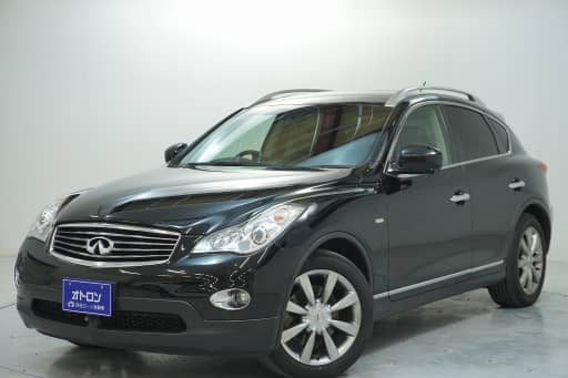 日産 スカイライン　クロスオーバー３７０ＧＴ