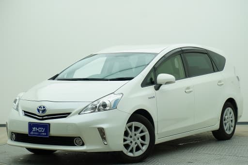 トヨタ プリウス　アルファＳ