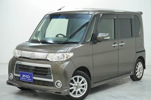 ダイハツ タントカスタム　ＲＳ