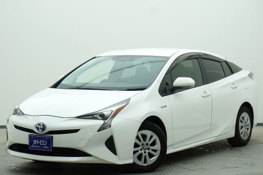 トヨタ プリウス Ｓ