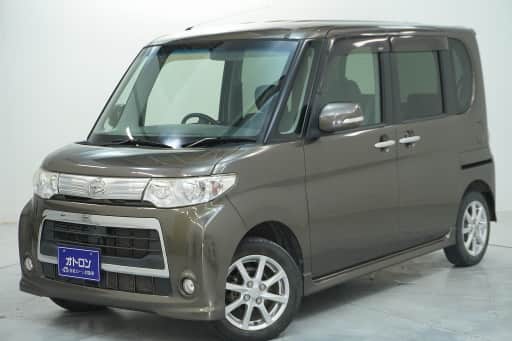 ダイハツ タントカスタム　Ｌ