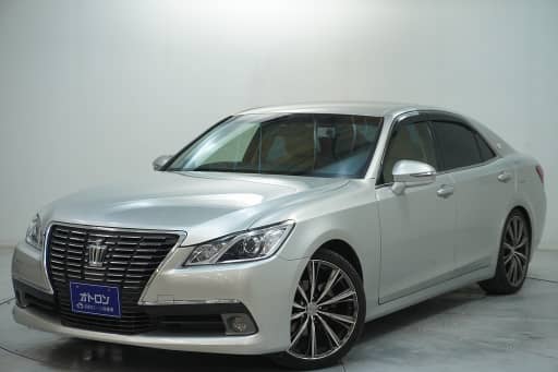 トヨタ クラウン ロイヤルサルーン