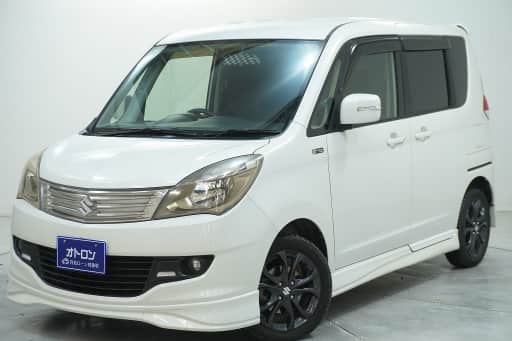 スズキ ソリオブラック＆ホワイト２