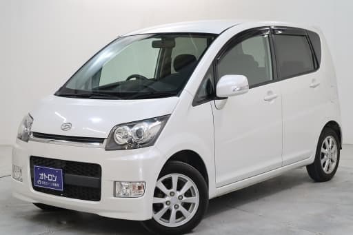 ダイハツ ムーヴ ２ＷＤ　カスタム　メモリアルエディション