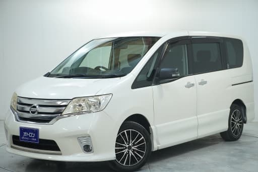 日産 セレナハイウェイスター　Ｊパッケージ