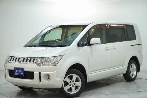 三菱 デリカ　Ｄ：５Ｃ２　Ｇ　ナビパッケージ