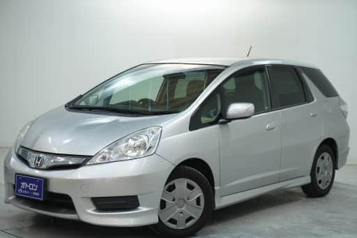 ホンダ フィット　シャトル　ハイブリッドスマートセレクション