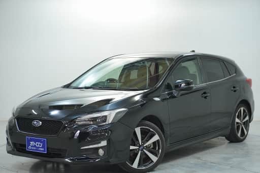 スバル インプレッサスポーツ ２．０ｉ－Ｓ　アイサイト　ブラックレザーセレクション