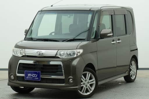 ダイハツ タントカスタム　ＲＳ